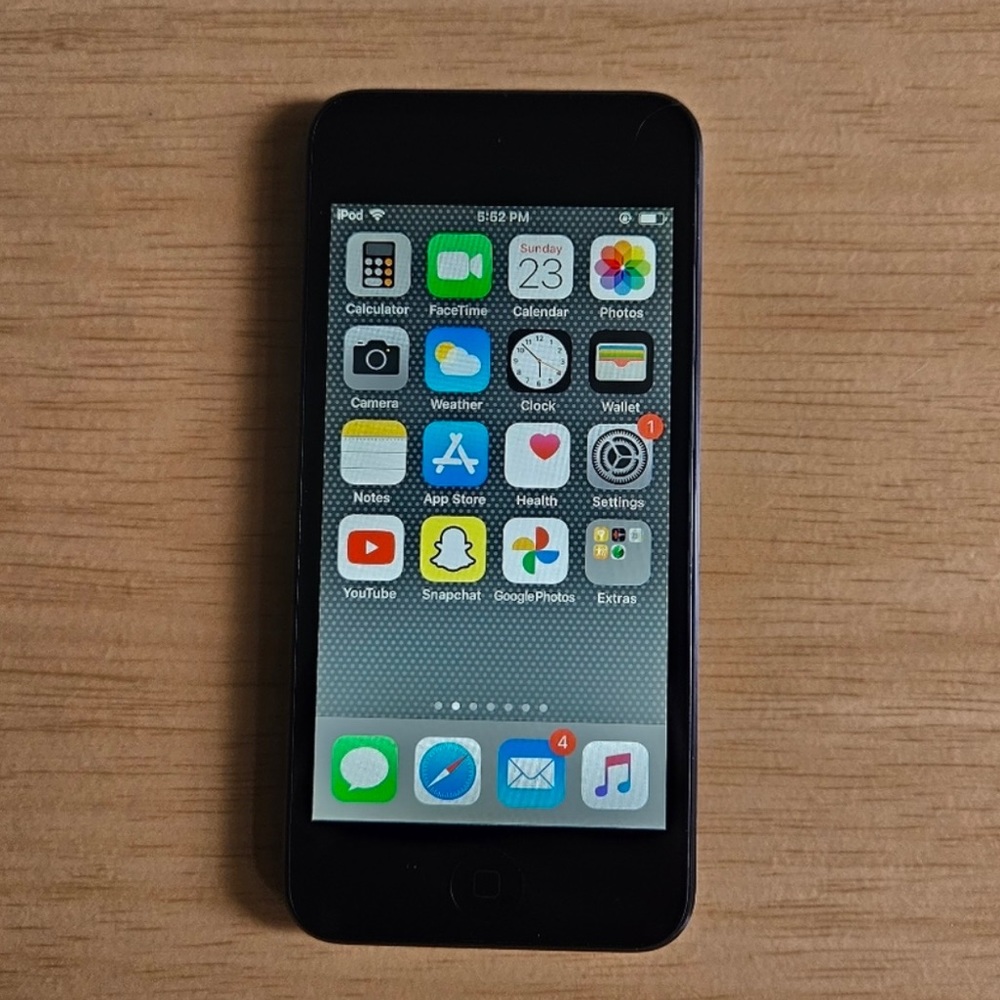 Apple iPod Touch 6th Gen 64gb Space Gray